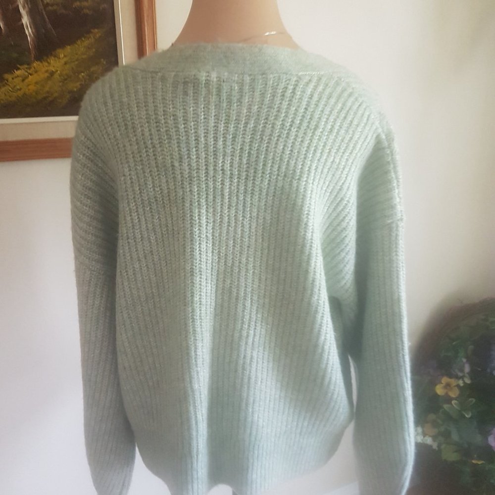 Cardigan - Picture 5 of 7